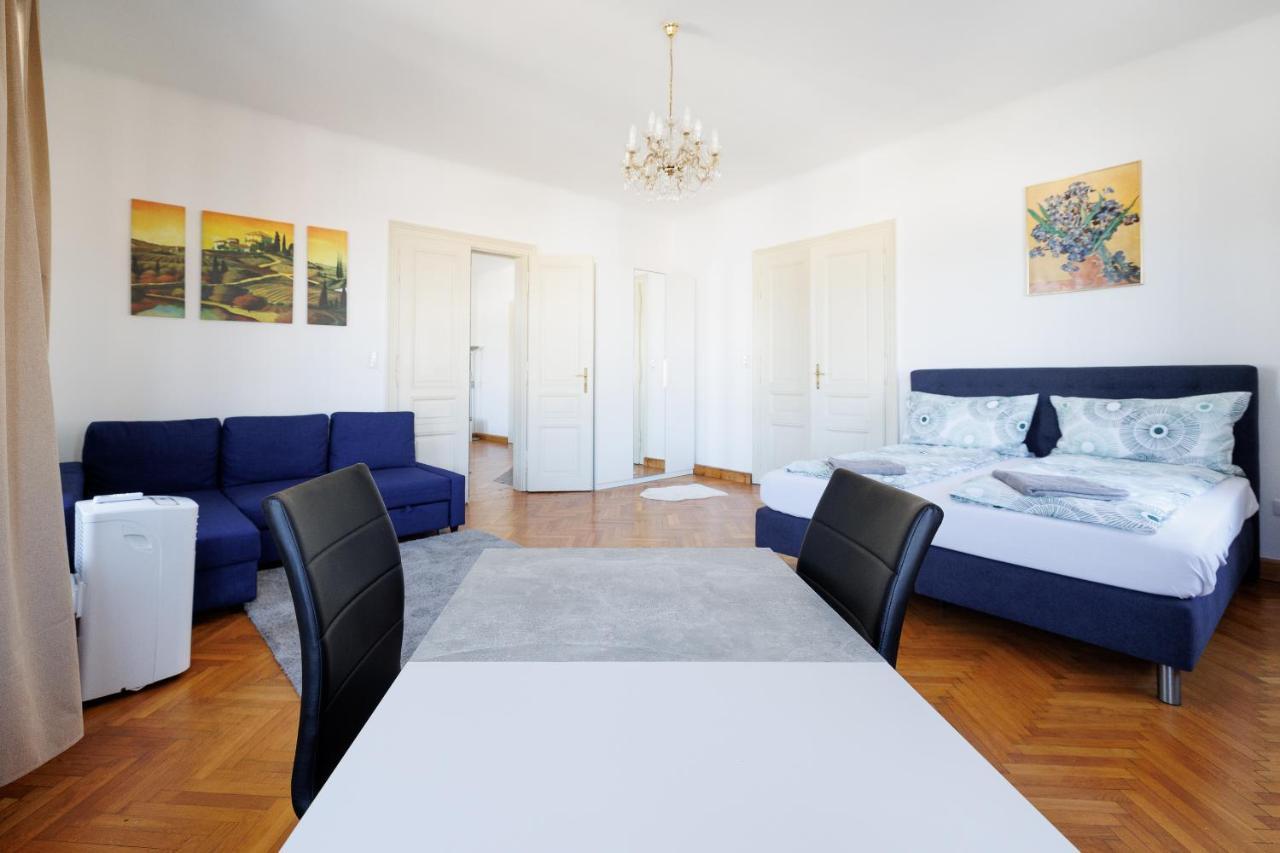 - Private Sauna Apartment *