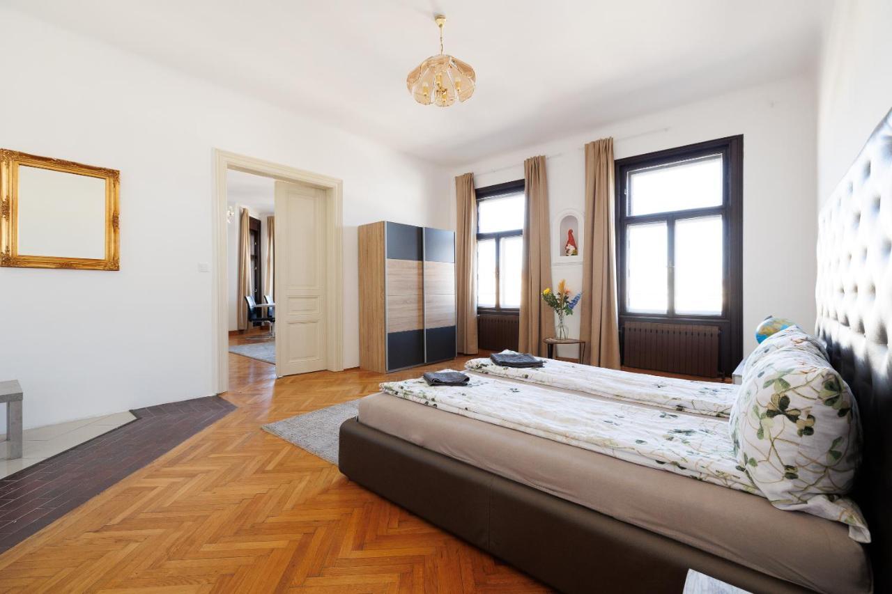 - Private Sauna Apartment