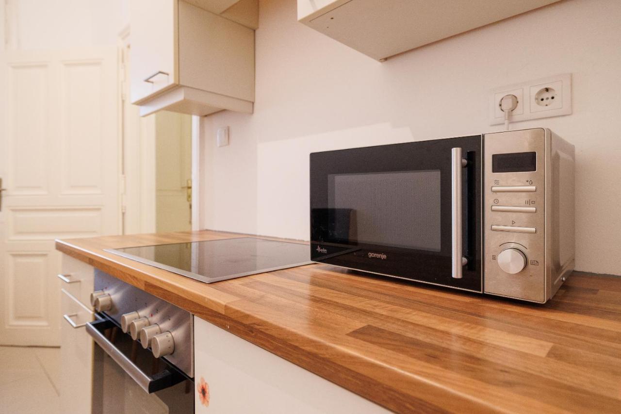 - Private Sauna Apartment *